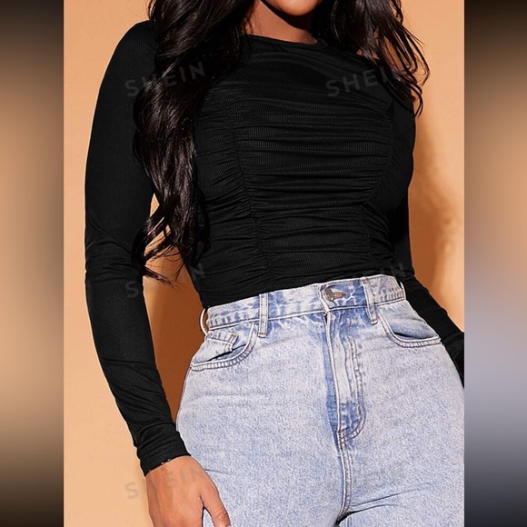 SHEIN SXY Solid Ruched Form Fitted Tee - Picture 1 of 4